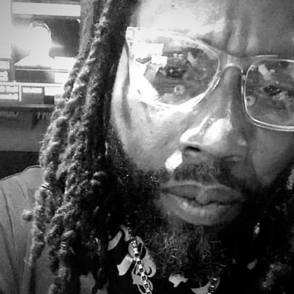 Meet your Posher, Roe - Picture 1 of 1